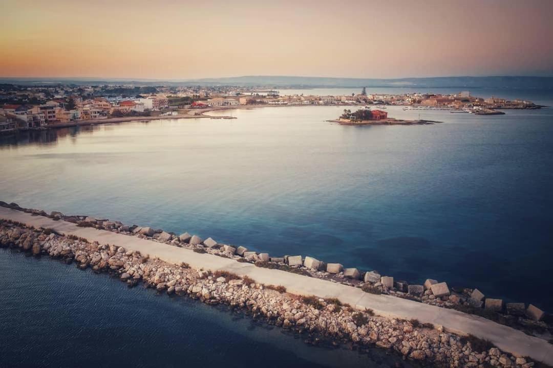 Mediterraneo Oro マルツァメミ エクステリア 写真